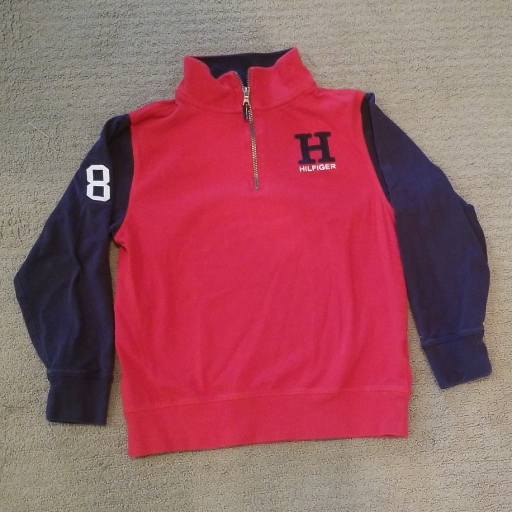 🌻3/$20🌻Tommy Hilfiger sweatshirt kids - Picture 1 of 4